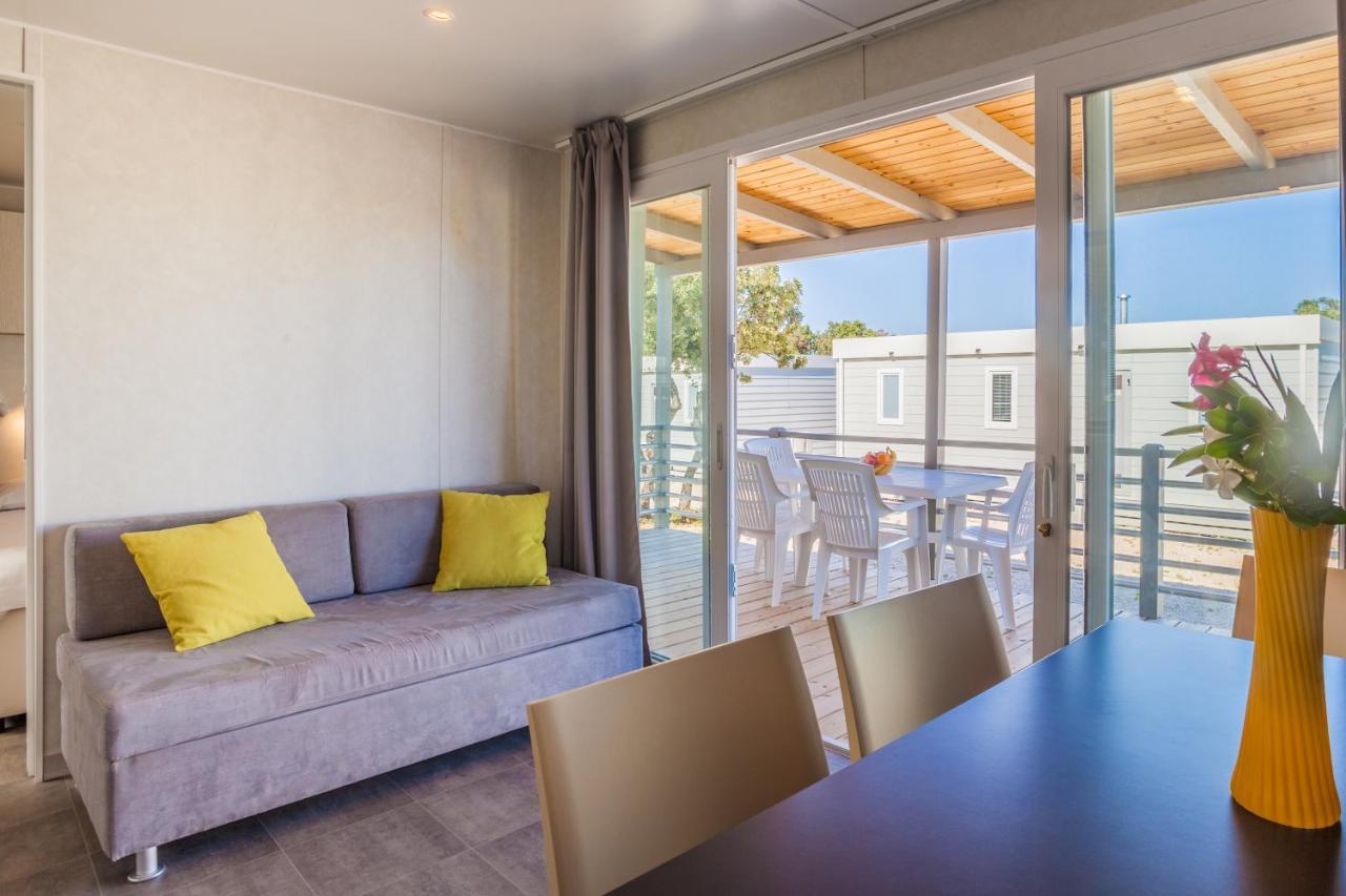 Mobile Homes Lussmarin Mali Losinj Exterior photo